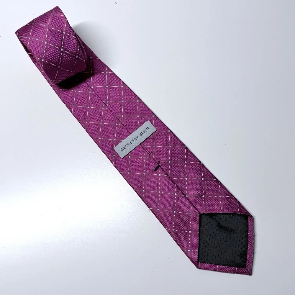Geoffrey Beene Necktie Pink Check Old Money Preppy Ivy League Menswear Tie‎